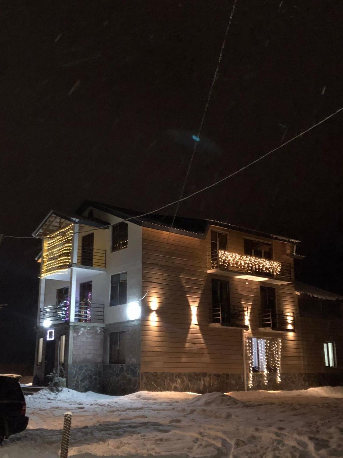 Ninama Hotell Mestia Eksteriør bilde