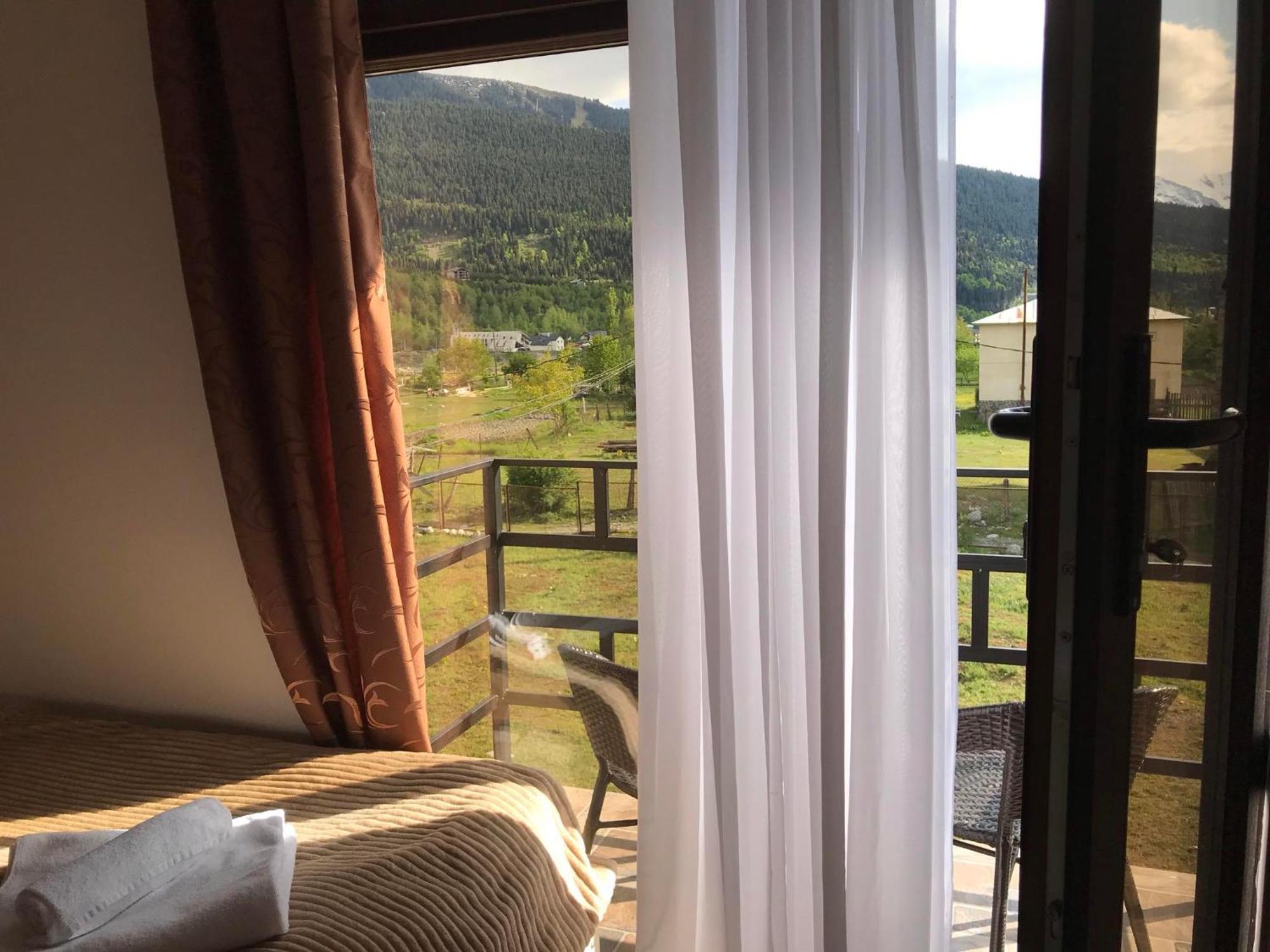 Ninama Hotell Mestia Rom bilde
