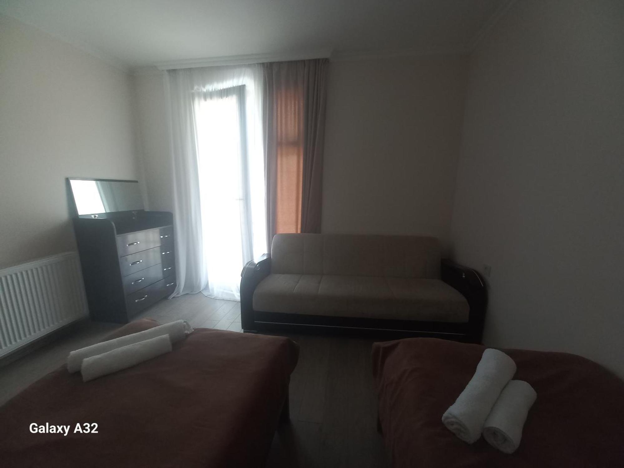 Ninama Hotell Mestia Rom bilde
