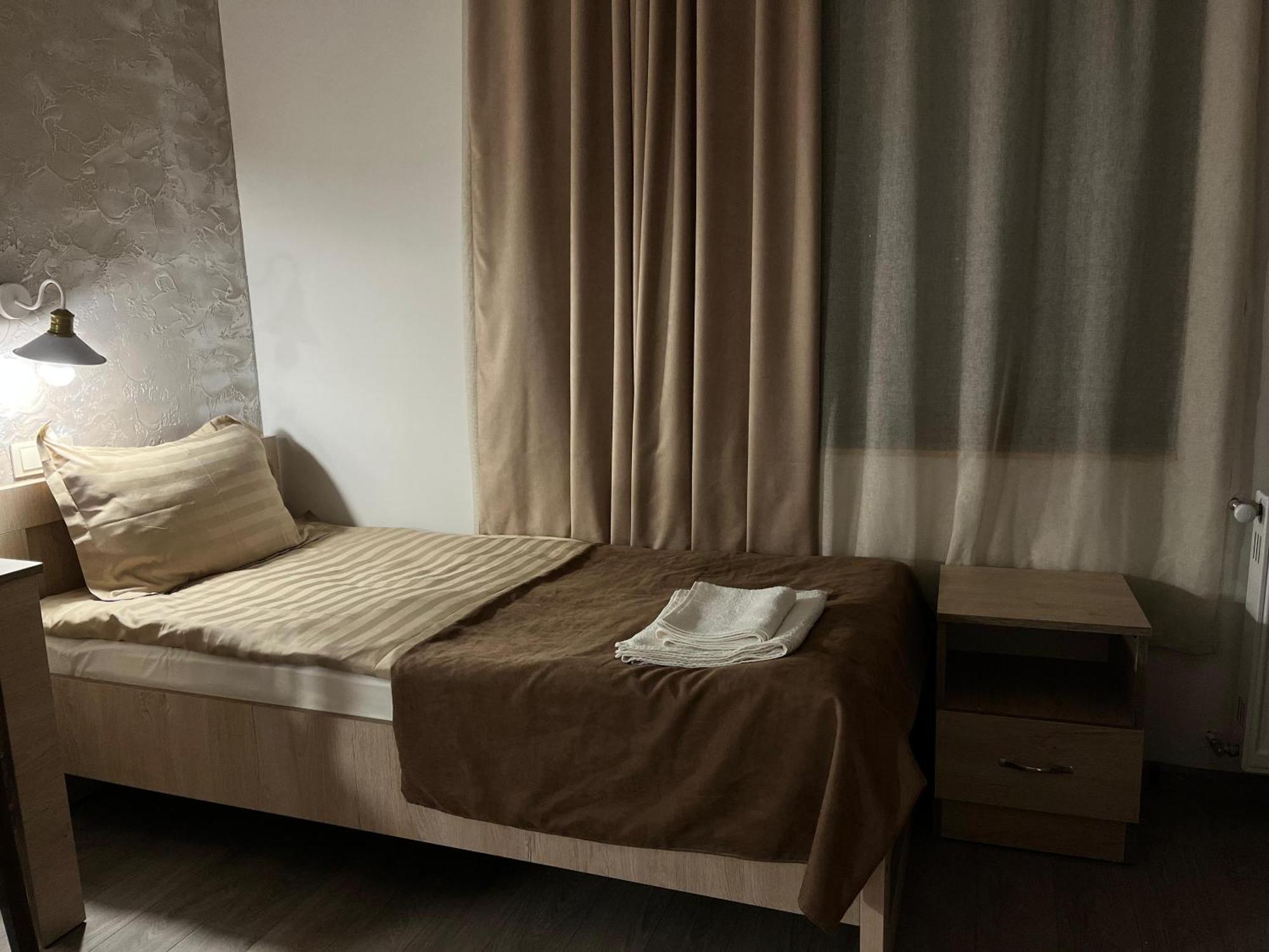 Ninama Hotell Mestia Eksteriør bilde
